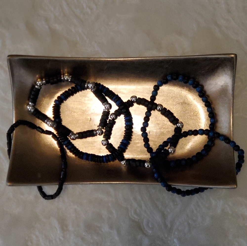 🌪🌪7 Stetch Bracelets🌪🌪 - Picture 4 of 4